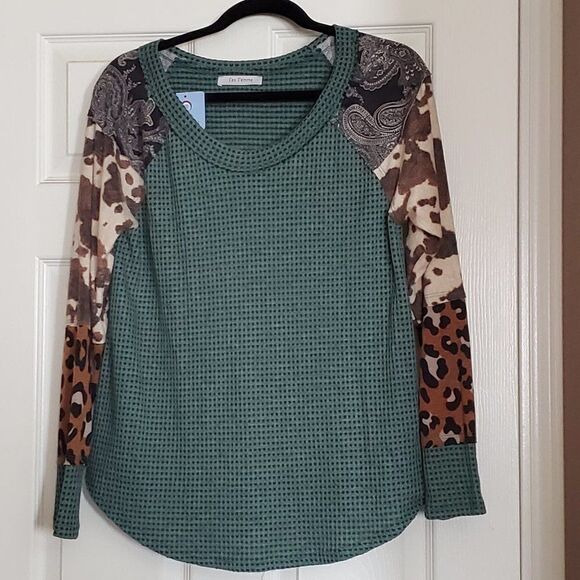 Knit top  - Picture 1 of 7